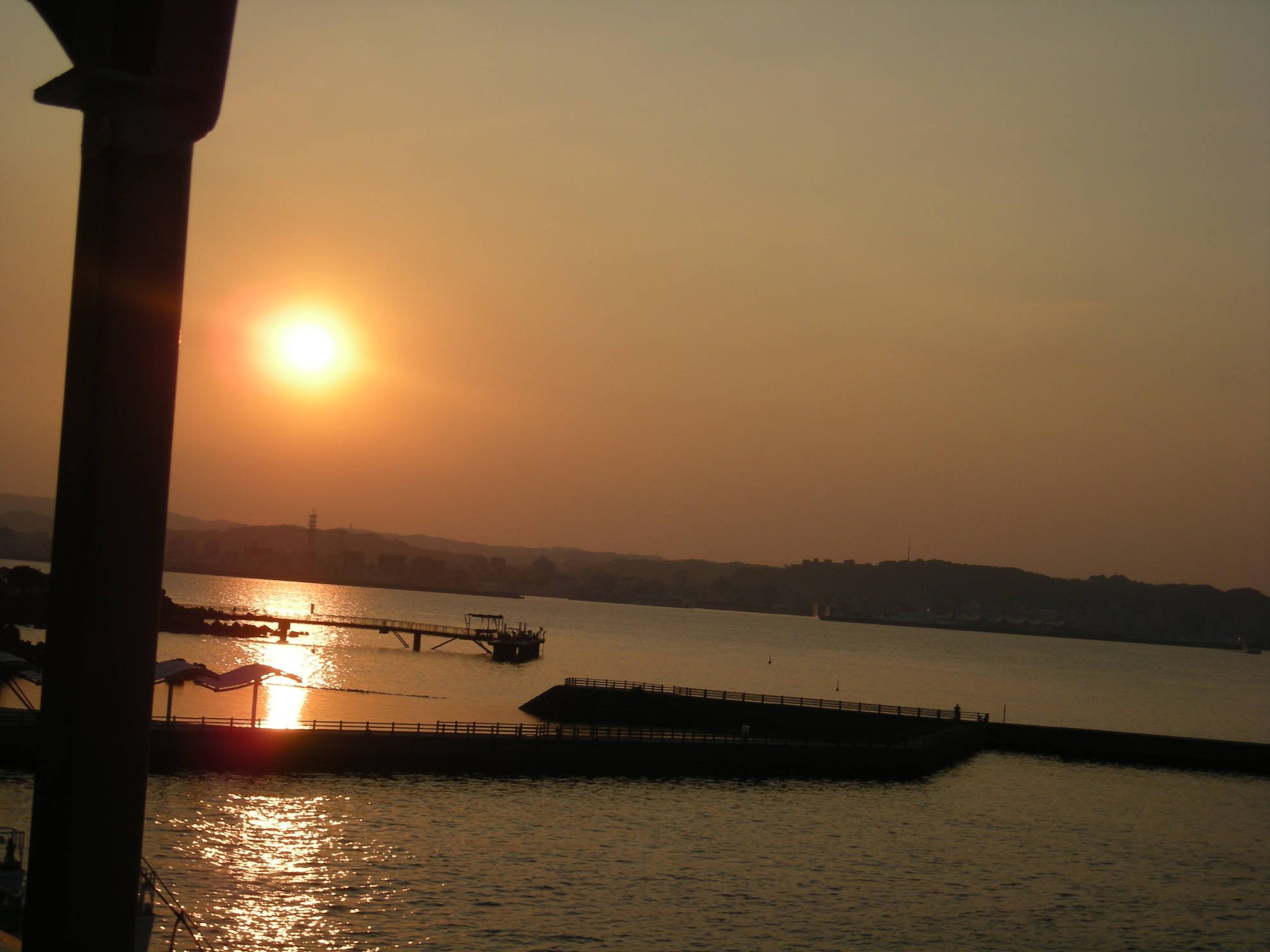 桜島港からの夕日